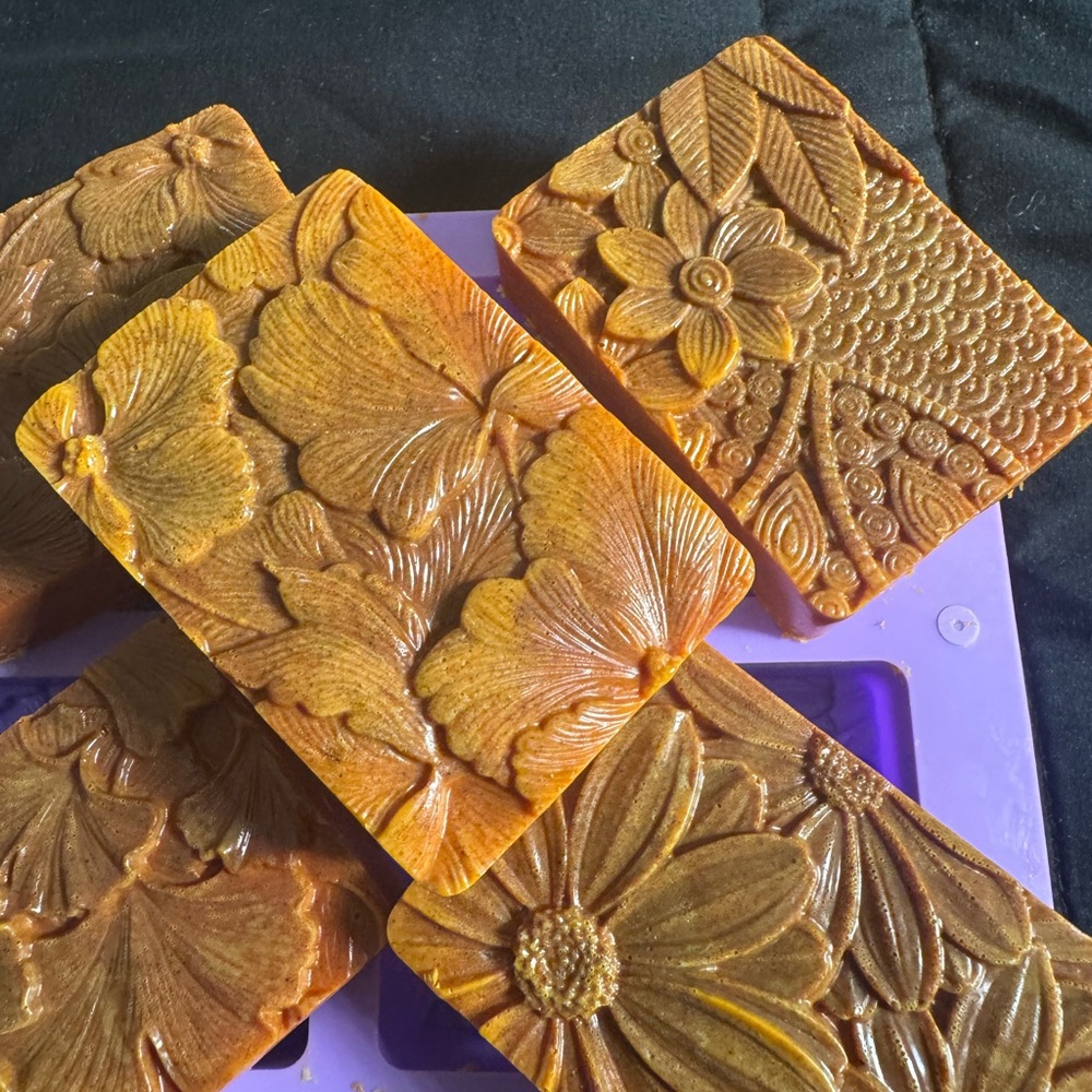 Golden Glow Bars.   1bar